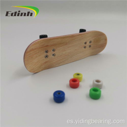 Mini patineta de dedo con rodamientos de madera para tablero de dedos